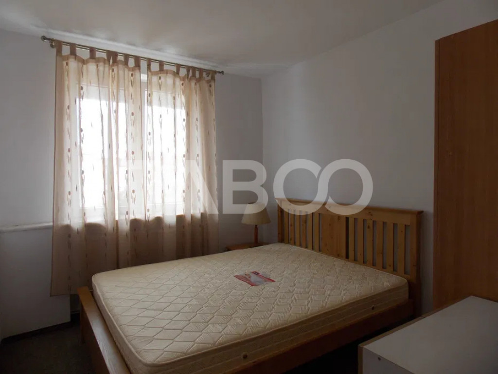 Apartament 2 camere cu balcon decomandat de inchiriat zona S
