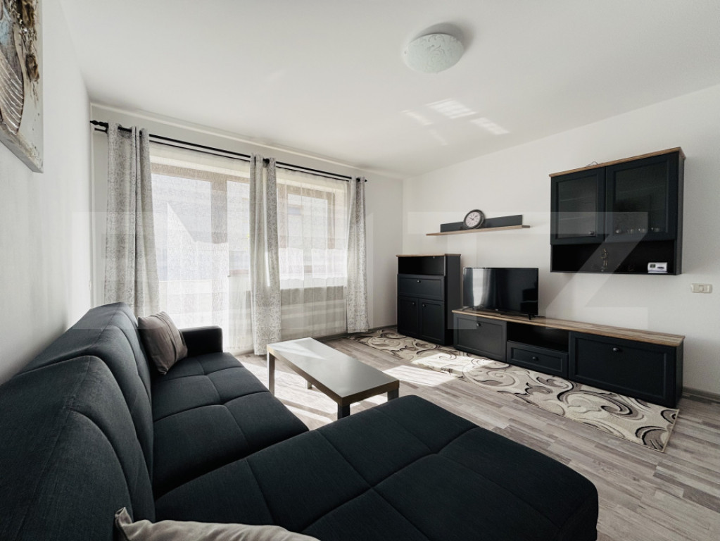 Apartament 3 camere, 70 mp, zona Tractorul