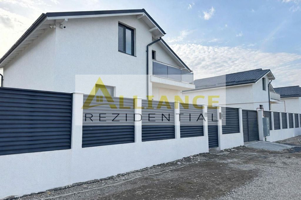 Vila individuala P+M-386 mp teren-incalzire in pardoseala