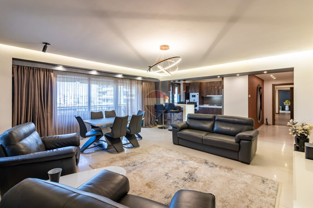 4 camere, 132 mp, Terase, Parcare | Vedere spre apus | Central Park