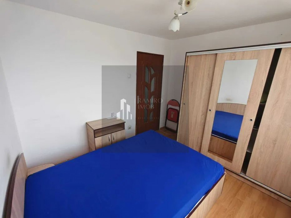 Apartament 2 camere, decomandat, Nitu Vasile/ Piata Sudului