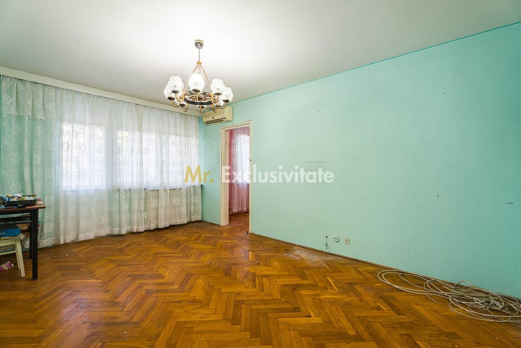 Apartament decomandat, 2 camere-54 mp, bloc nou