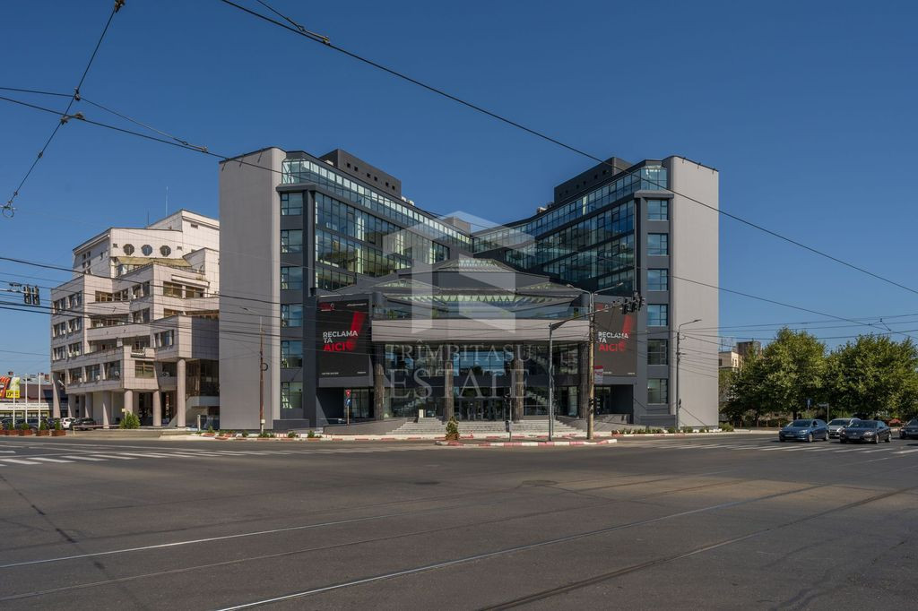 VILĂ CU PERSONALITATE ȘI ISTORIE Ploiești – Strada S...