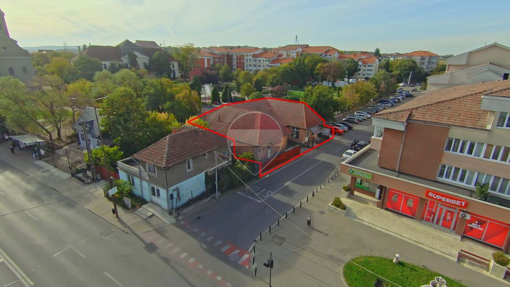 De vânzare spațiu comercial, 250 mp, în Sânmartin