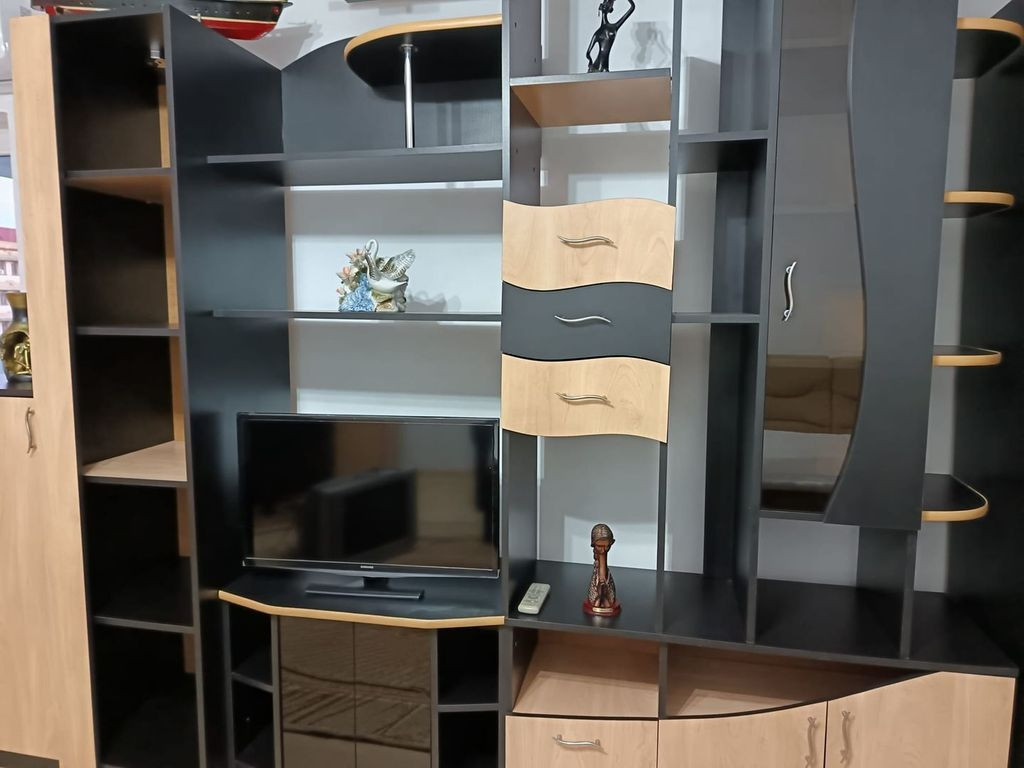 De inchiriat/vanzare apartament cu 1 cameră IC Frimu 400 E lună/53.000 E