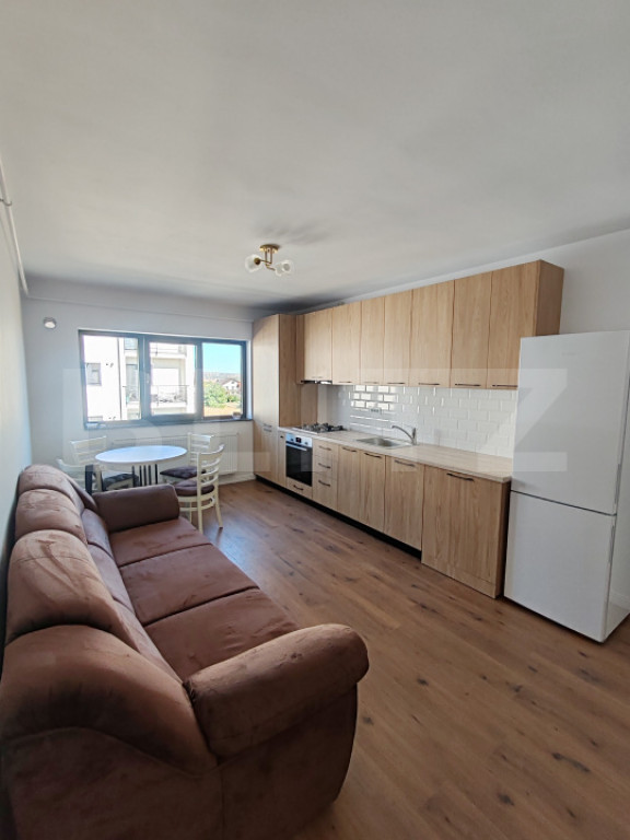 Apartament cu 3 camere de închiriat – Lisaura | Loc de pa
