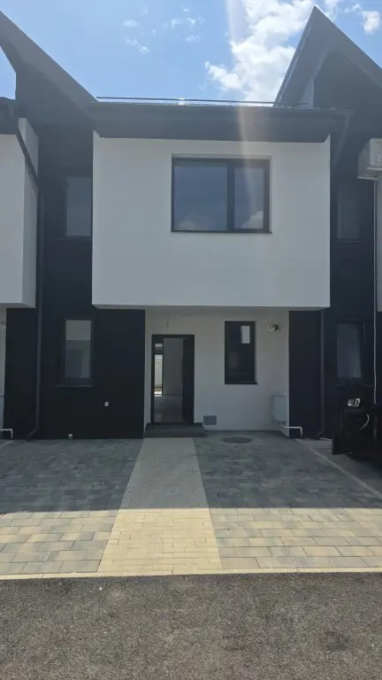 Casa insiruita P+1+Pod de Vanzare -Direct Proprietar- 0% Comision