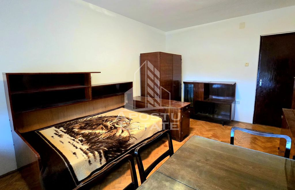 Apartament decomandat cu 2 camere, etaj intermediar, Circumvalatiunii