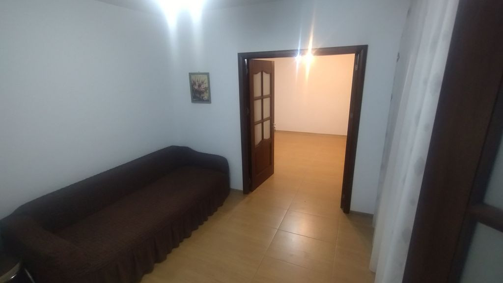 Casa de vanzare - zona Institutul de Marina