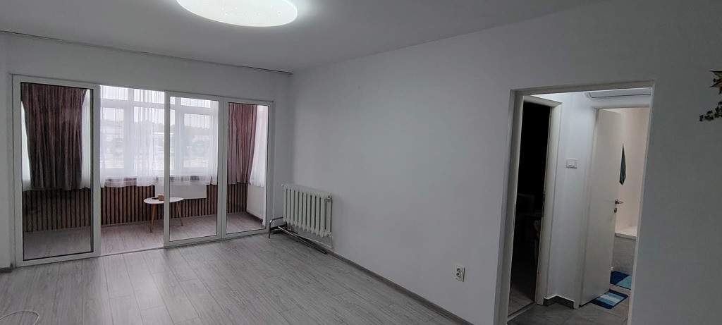 Apartament 2 camere confort 1 parculet Sucevei