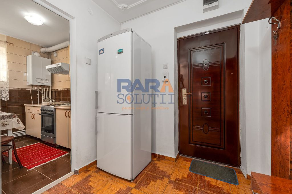 Apartament 2 camere - IEFTIN