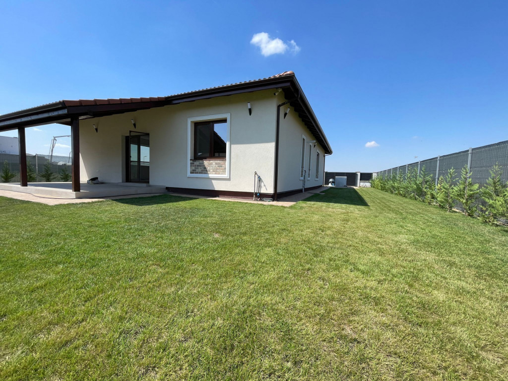 Casa Individuala | 4 camere 2 Bai | 125 mp utili | Dumbravi