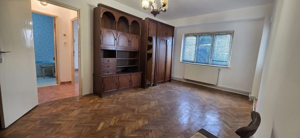 Apartament cu 3 camere in Lugoj