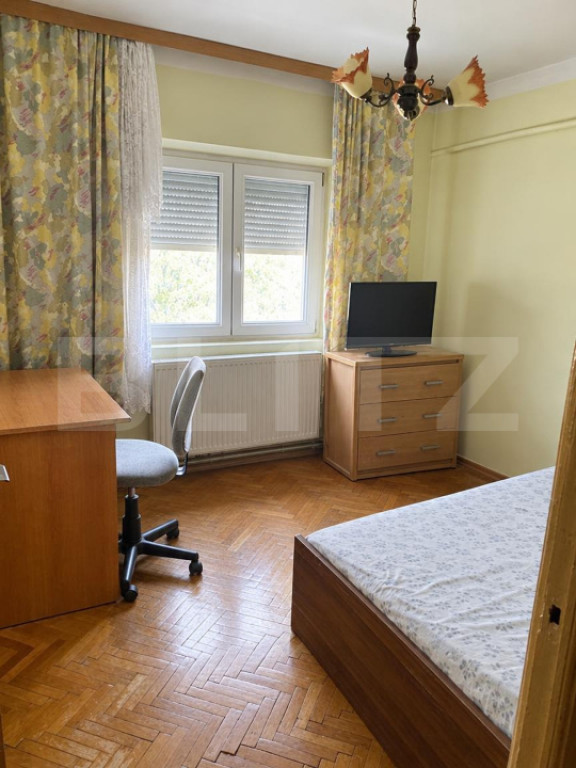 Apartament cu 2 camere, 55 mp, zona Sagului
