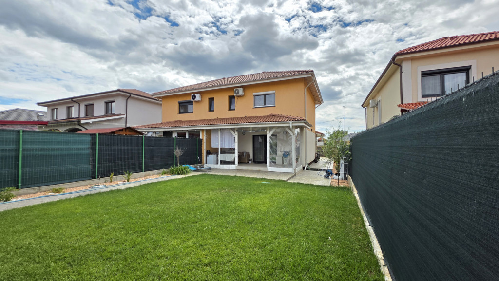 Duplex 4 camere, 102 mp utili, teren 324 mp – Dumbravita