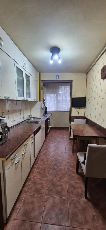Apartament 2 camere zona BRANDUSELOR