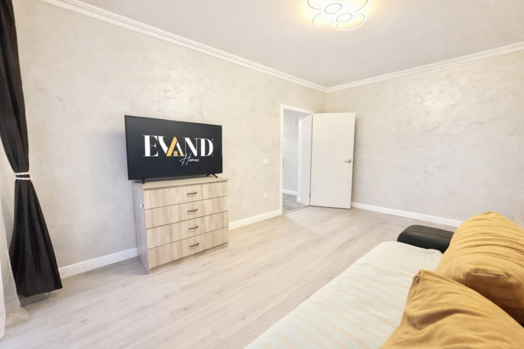 Apartament decomandat cu 2 camere - Zona Neptun - Mobilat co