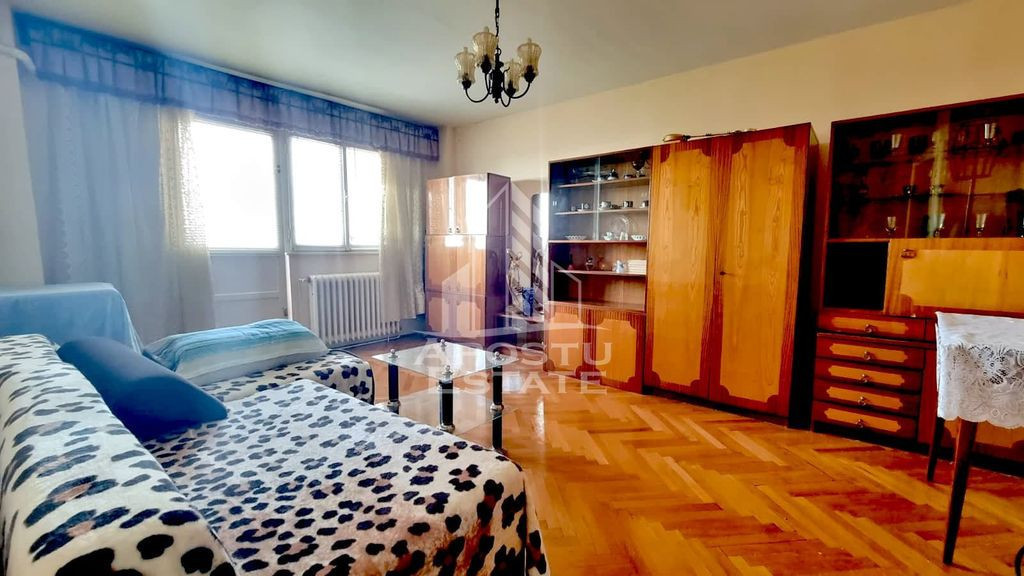 Apartament cu 3 camere de vanzare, vedere pamoramica, Dacia, Timisoara