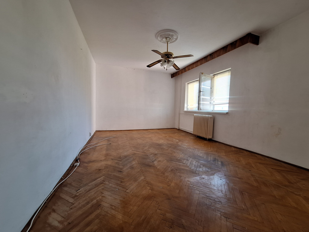 2 camere decomandat | Soarelui | Etaj 3 | 53 mp | Gaz si pos