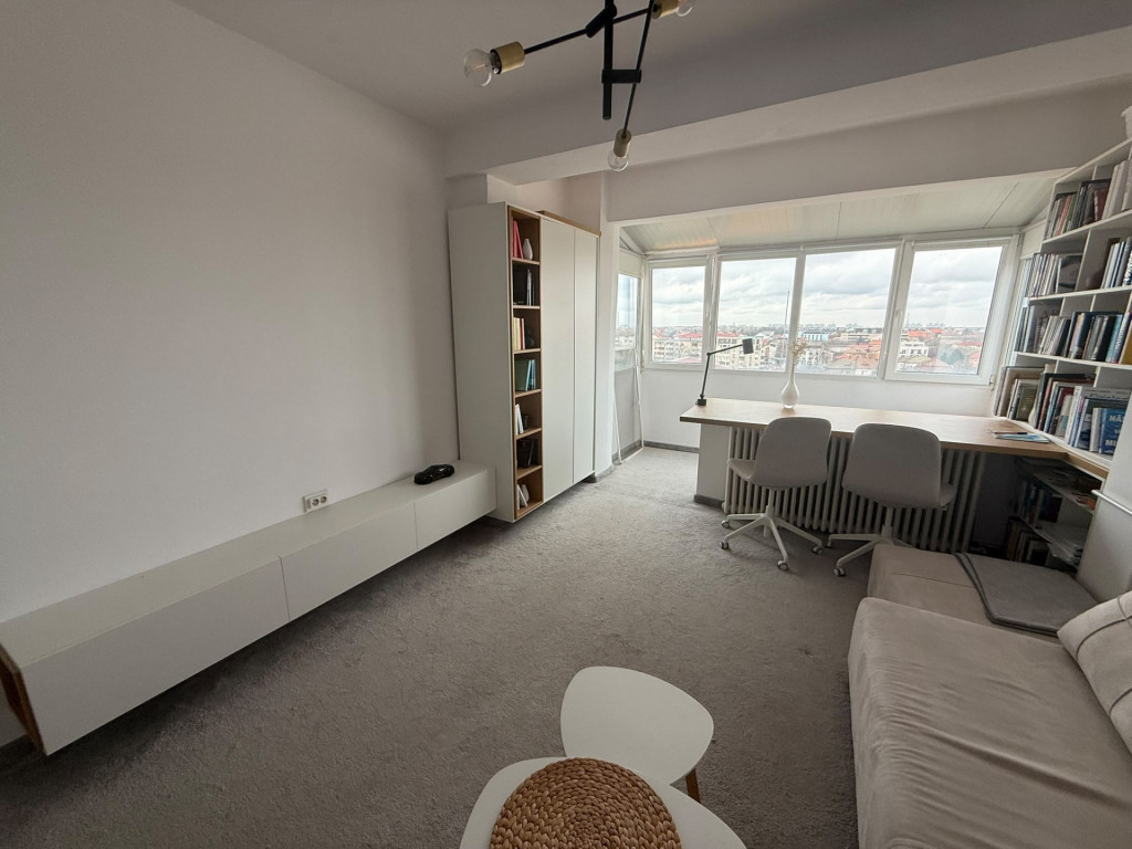 Apartament 2 camere - decomandat - priveliste deosebita - Co