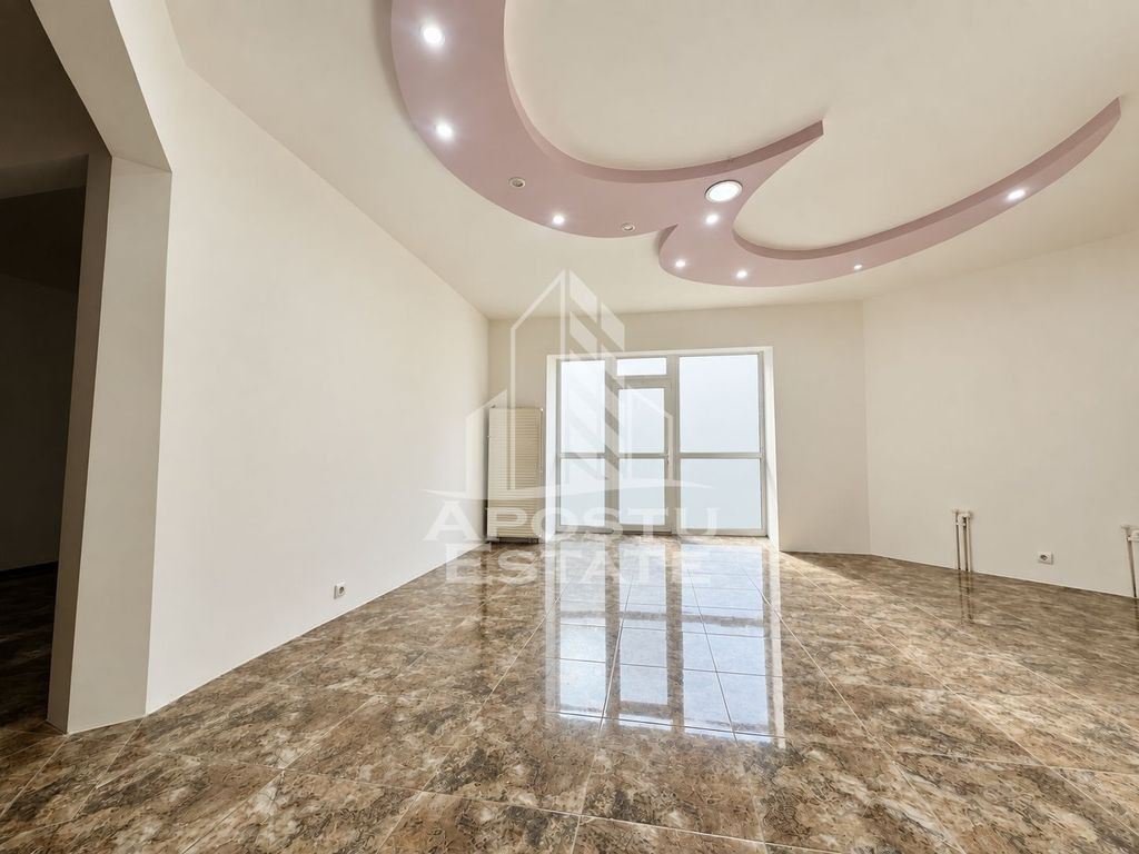 Apartament 3 camere | Parter | 54,01 mp | Renovat | Boxa de depozitare