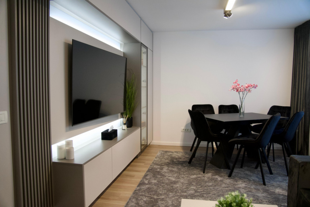 Apartament 4 camere - design elegant - renovat complet - poz