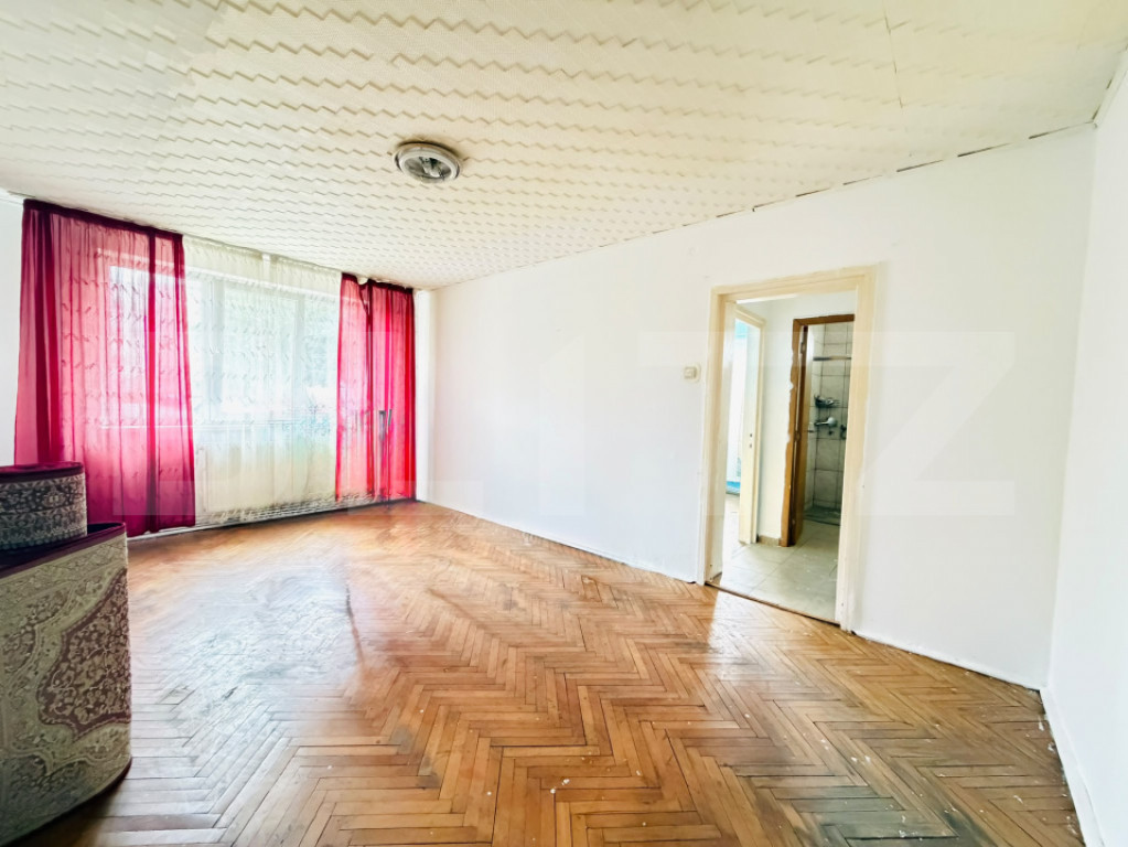 Apartament 2 camere, parter, zona micro 1