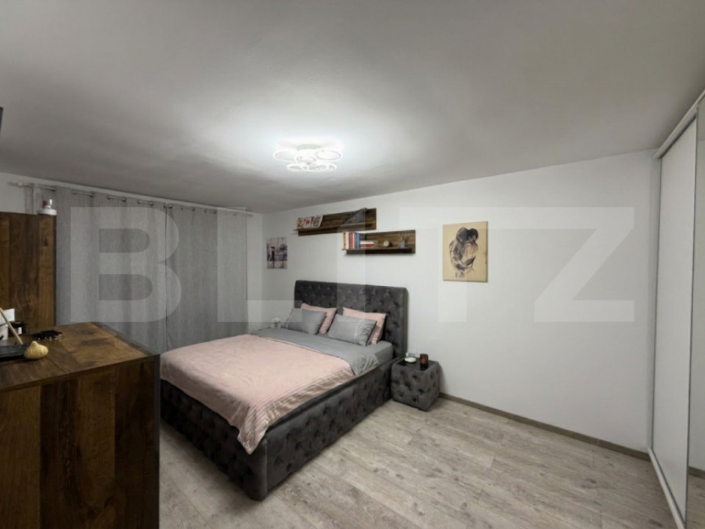 Apartament decomandat cu scară interioară, 60,5 mp – zon