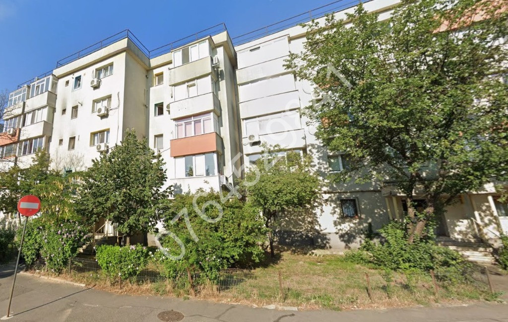 Apt. 2 cam. Aviaiei, Str. Maguricea, la 5 minute metrou Aurel Vlaicu.