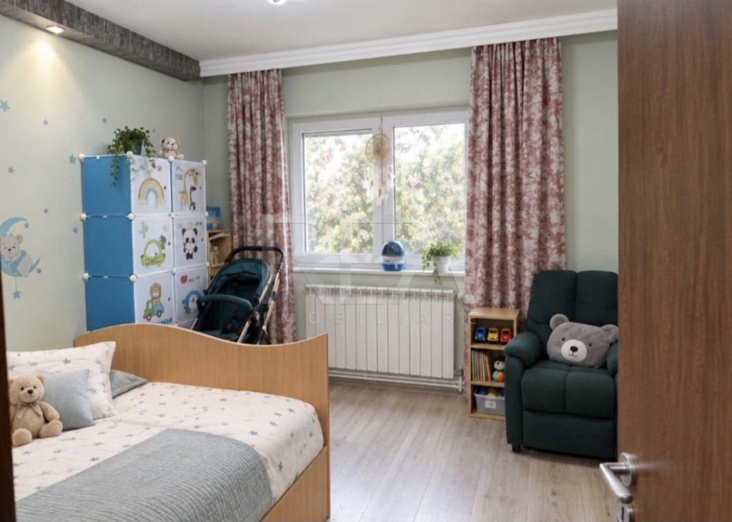 3 camere, decomandat, et 3/13, 80 mp-Bdul Iuliu Maniu, Gorju