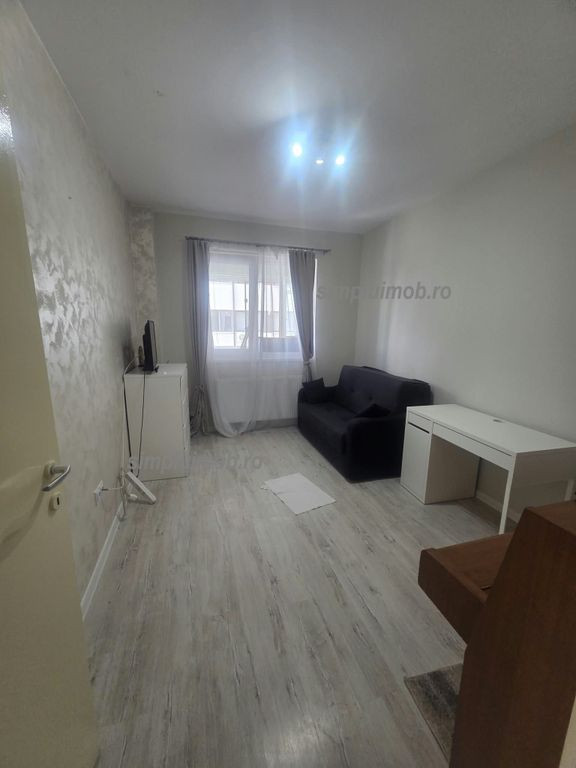 Decomandat str.Tineretului 3 camere l Super ocazie