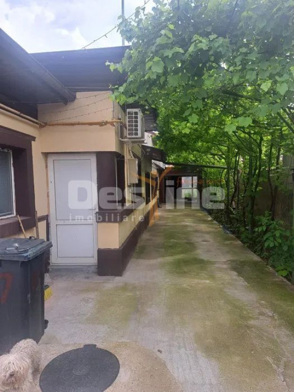 APARTAMENT 2 CAMERE SEMIDECOMANDAT