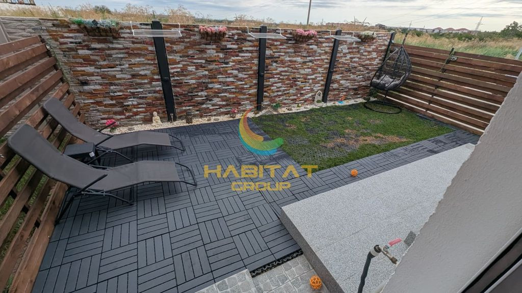 Vanzare Apartament 2 Camere Mobilat+ Curte+Parcare- Berceni