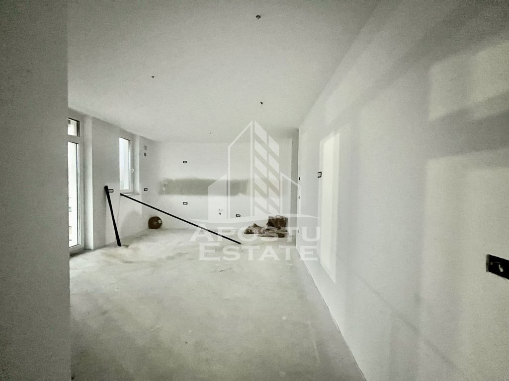 DE VANZARE Apartament doua camere cu gradina 55mp