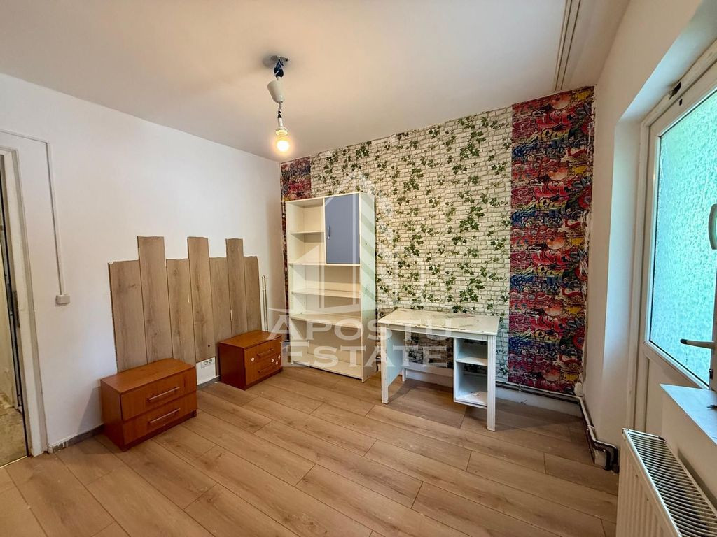 Apartament 3 camere de vanzare, zona Lipovei, Timisoara