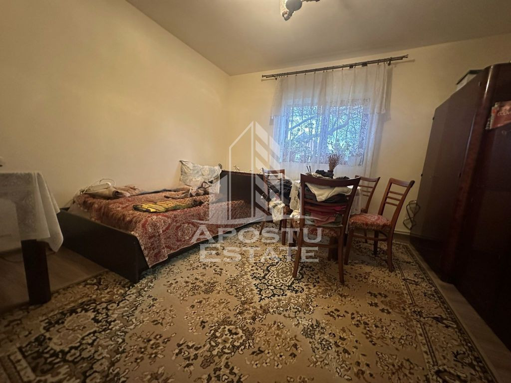 Casa individuala de vanzare, 3 camere, teren 933 mp, Utvin, Timis