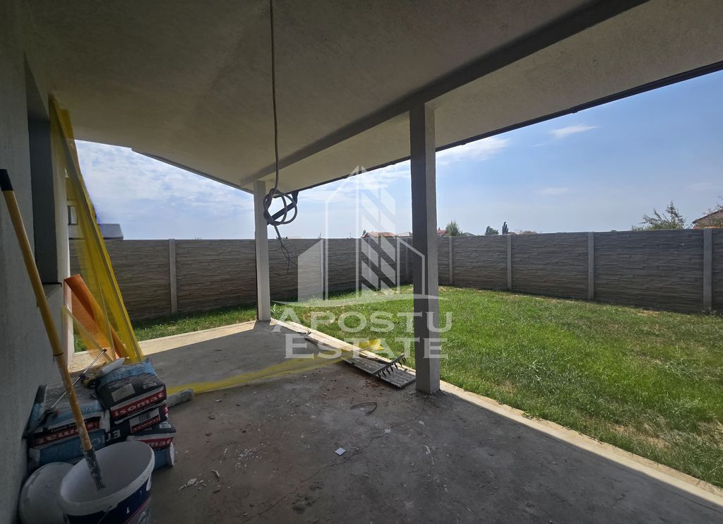 Duplex de vanzare, P+1, 4 camere si 3 bai, 122 mpu, Sag, Timis