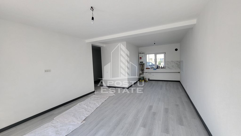 Duplex nou,pe parter,3 camere,2 bai,Dumbravita,la cheie