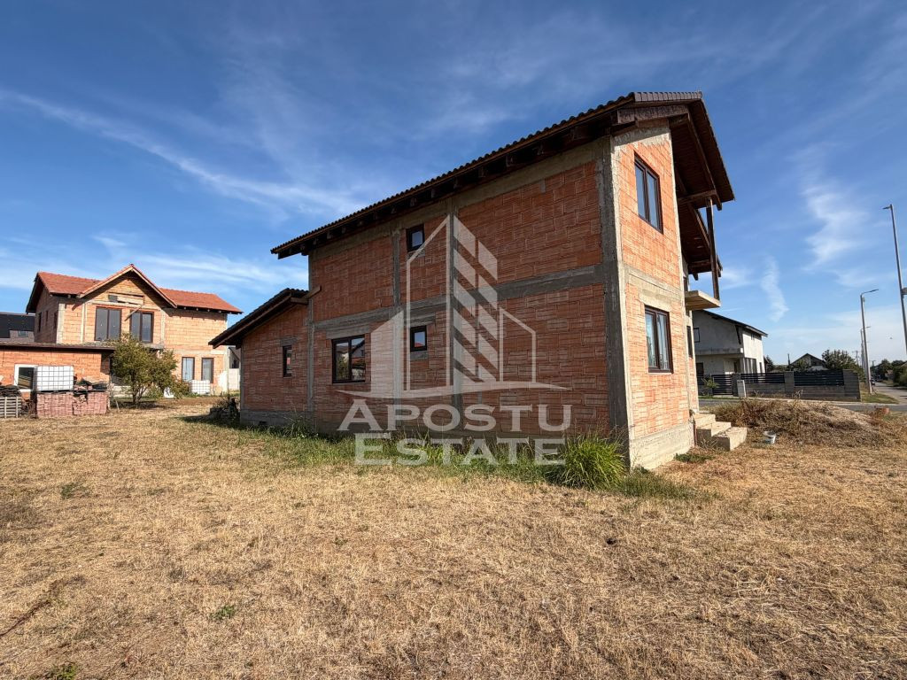 Casa individuala de vanzare la rosu Giarmata