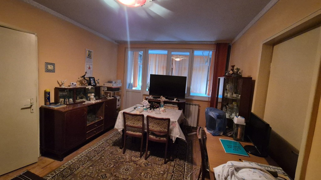 Apartament 2 Camere Tiglina 1 – Etaj 2/4, Centrală Termică, Izolat