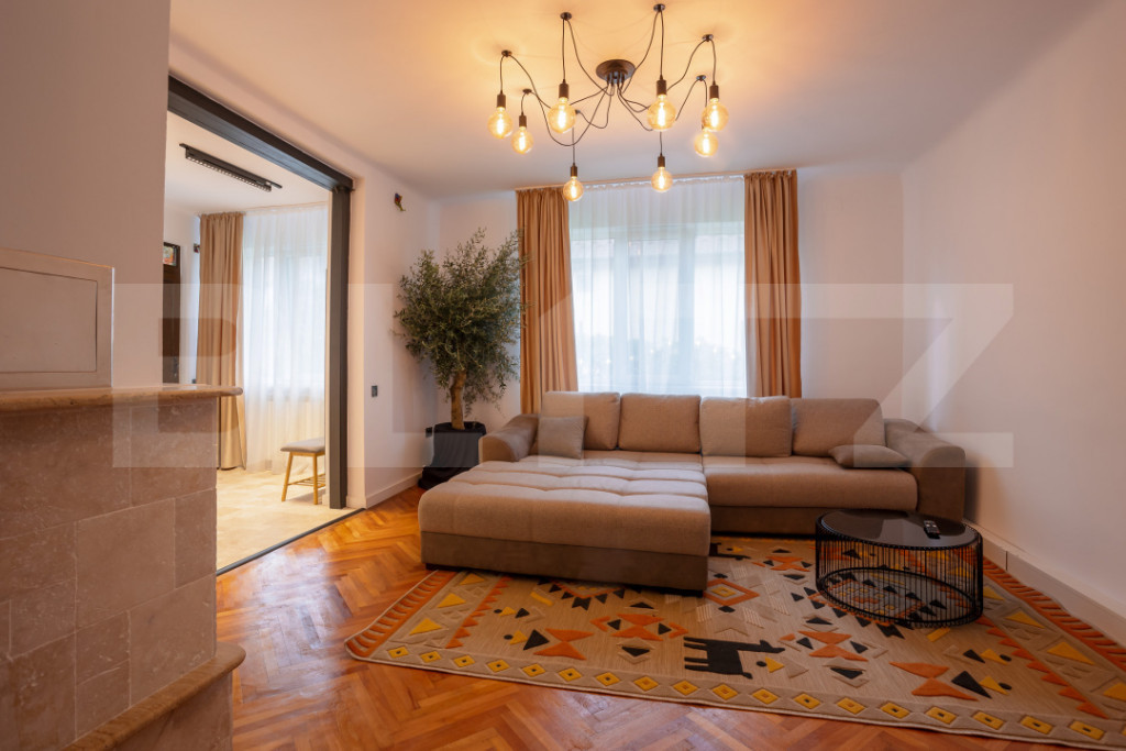 Casă cu 3 camere, 90 mp, zona Dâmbul Rotund