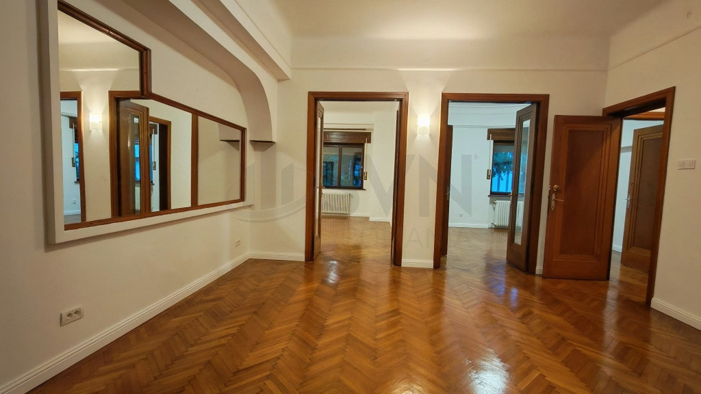 Apartament 4 camere decomandat de închiriat Kiseleff, etaj P/1, 113 mp