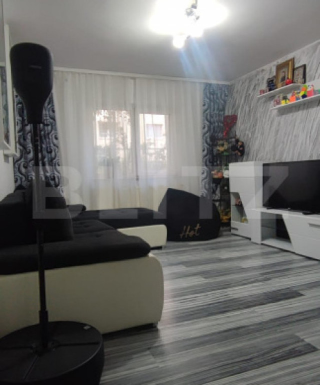 Apartament 3 camere, 81 mp – Uzina 2, Brasov, renovat, mo