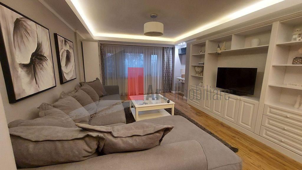 3 Camere Unirii - Camera De Comert
