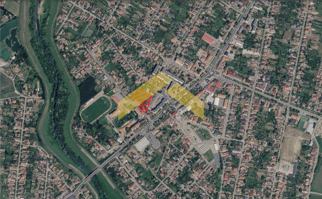 Teren intravilan 4.419 mp de centrul Chisineu Cris