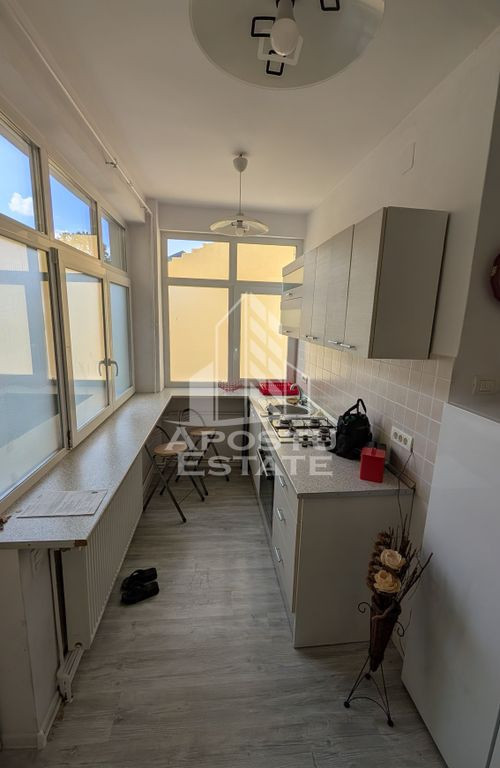 Apartament de închiriat 2 camere zona Complexul studențesc