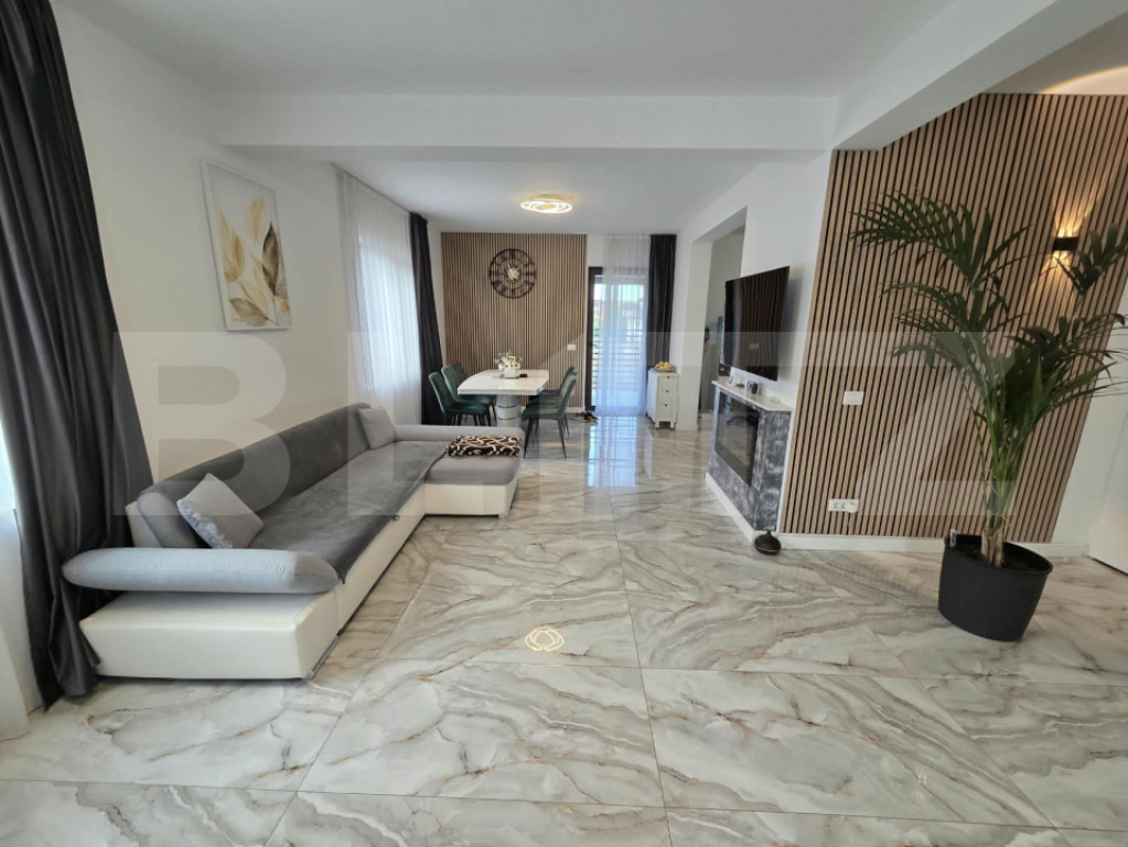 Duplex de vânzare, P+E & Foișor - Semicentral, Zalău