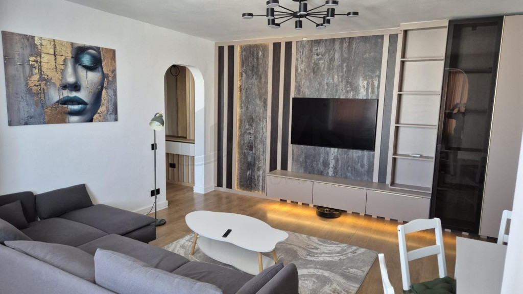 Apartament 3 camere I Renovat recent I Mobilat si utilat complet
