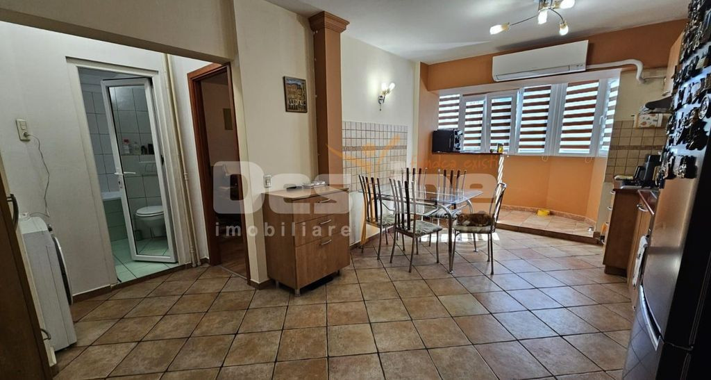 APARTAMENT 2 CAMERE DECOMANDAT RENOVAT