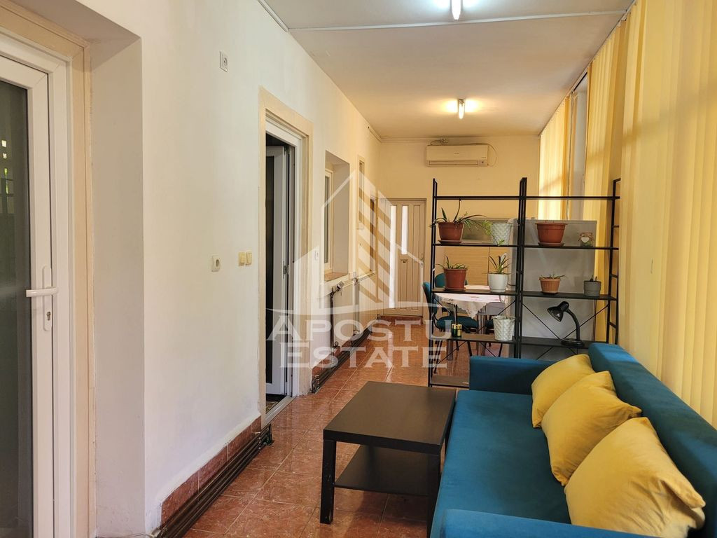 Apartament cu 3 camere de inchiriat, Complexul Studentesc, Timisoara